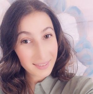 Meet your Posher, Amy